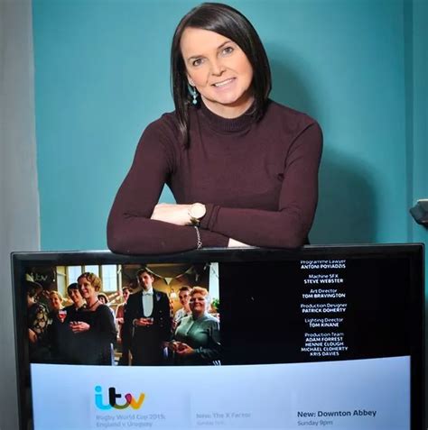 Former Itv Newsreader Quit High Profile Job To Have Sex Change Mirror