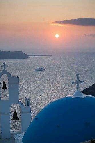 Pin By Cristiana Dourado On Viagem Santorini Sunset Santorini Greece