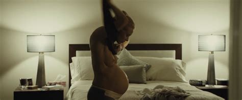 Sarah Gadon Desnuda En Enemy