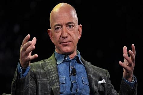 Jeff Bezos Le Milliardaire Offre Un Incroyable Montant Pour Les Sans