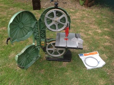 Nutool Hbs 230mm Two Wheel Bandsaw Table Top Model In Basingstoke Hampshire Gumtree