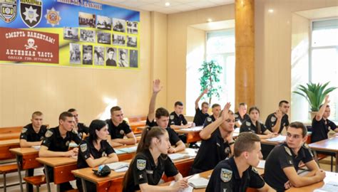 В Одесі звільнили трьох співробітників університету внутрішніх справ після скандального відео