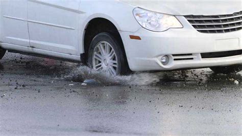 Consejos De Seguridad Para Evitar Da Os Costosos Por Baches