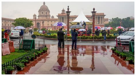 Delhi Ncr Wakes Up To Light Rain Imd Issues Yellow Alert Today Check