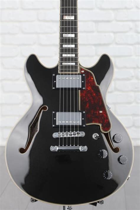 Dangelico Premier Mini Dc Semi Hollowbody Electric Guitar Black