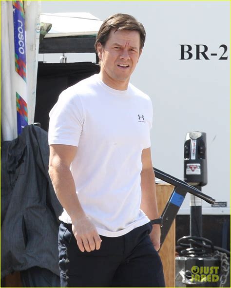 Mark Wahlberg Begins Filming 'Patriots Day' in Boston: Photo 3617581 | Mark Wahlberg Photos ...