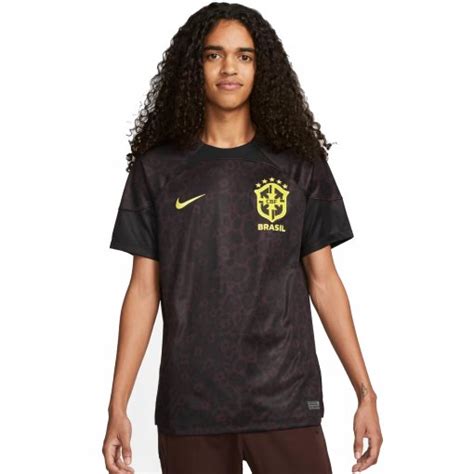 Camiseta Nike Brasil 202223 Masculina