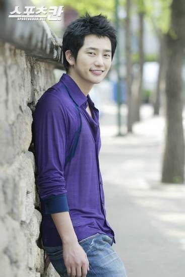 Pin De Julia Castro En Park Si Hoo Bias Actores