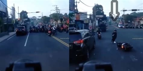 Panik Dengar Sirine Pemotor Tinggalkan Motornya Di Tengah Jalan