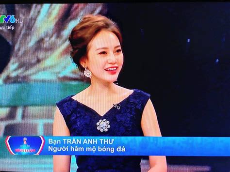 Hot girl fan ĐT Đức lên tiếng bào chữa cho phát ngôn chuyển hóa bàn thắng thành cơ hội