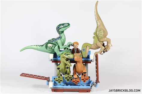 Review: LEGO 75920 – Raptor Escape