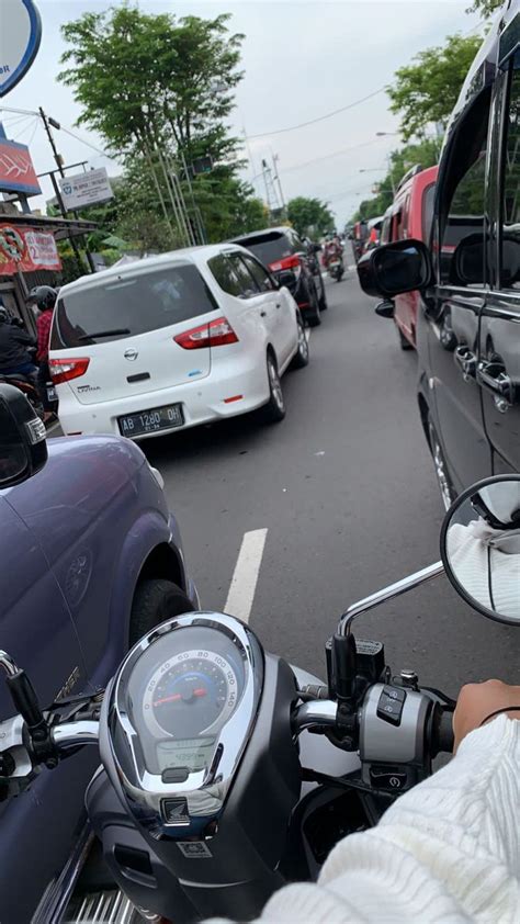 Pin Oleh Resy Mashinta Khaton Dikhoro Di Pap Penyimpanan Foto Motor