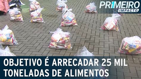 Cufa Arrecada Alimentos Para O Natal De Fam Lias Carentes Primeiro