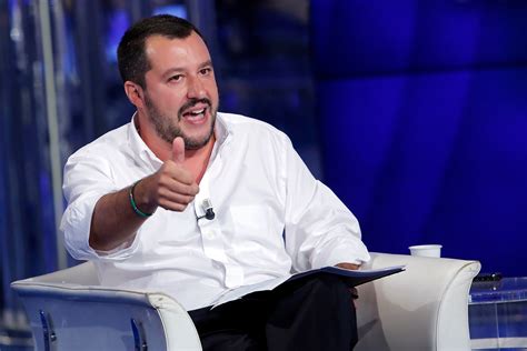 Lega Nord Il Piano Di Matteo Salvini L Novembre Via Al Partito