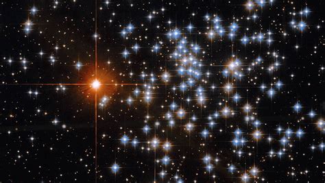 Hubble Captures Dazzling Star Cluster Which Will Quickly Disperse My Blog