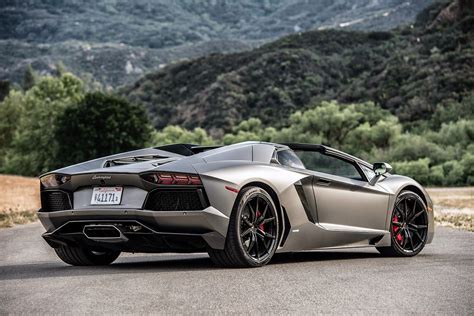 Automotiveblogz Lamborghini Aventador Lp Roadster Review