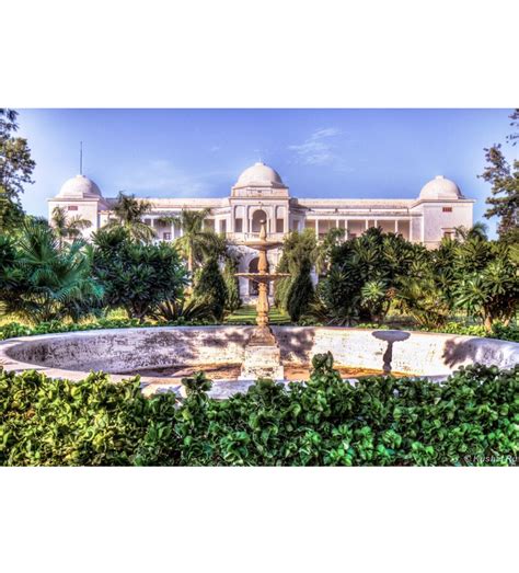 Taimur Ali Khan to Inherit Rs 800 Crore Pataudi Palace | GQ India