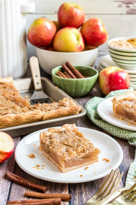 Apple Slab Pie With Buttery Crumb Topping Simply Stacie