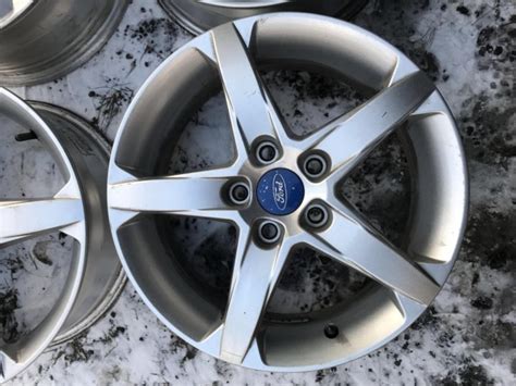 Диски 16 радиус форд фокус 3: FORD Focus III 1.6i | () 3