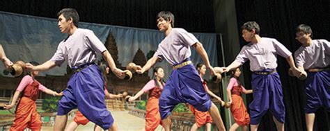 Cambodian Song And Dance In The Spotlight Vanguard