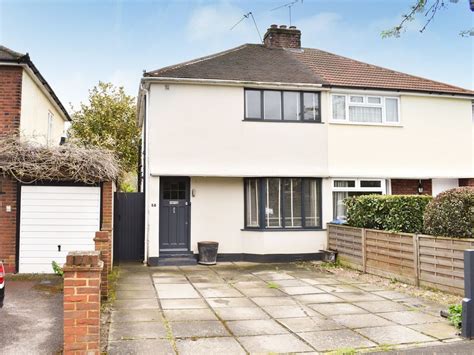 2 Bed Semi Detached House For Sale In Molesey Road Hersham Village