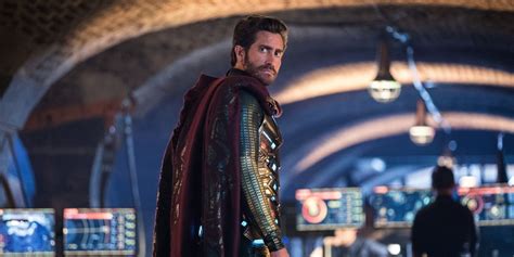 Jake Gyllenhaal On How Playing Mysterio Changed His Approach To Acting