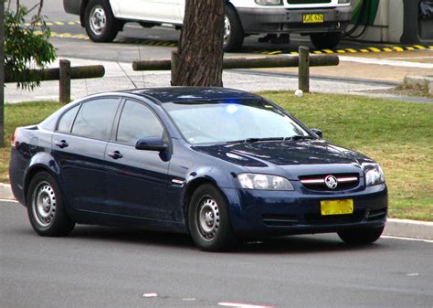 NSW Police VE Omega Unmarked Visor Mounted Red Blue LED Flickr