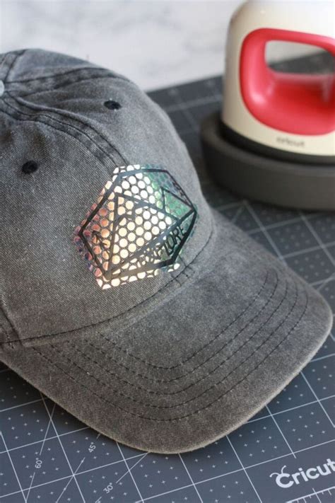 CAMPING HAT WITH THE CRICUT EASYPRESS MINI | EVERYDAY JENNY