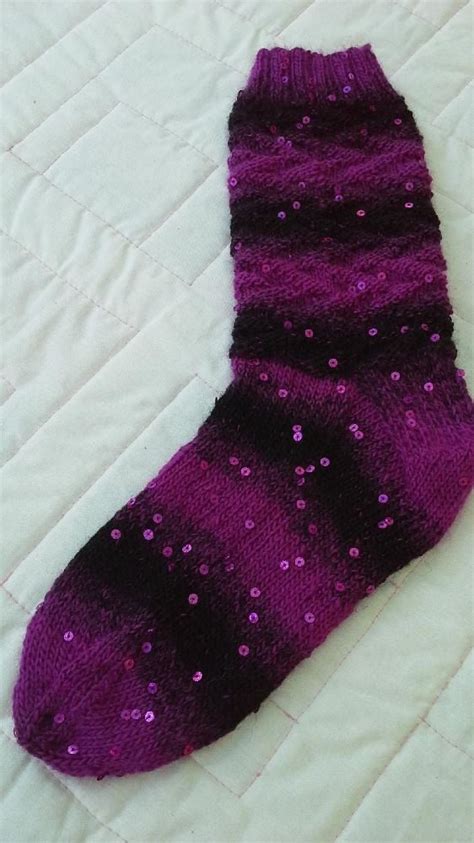 Thunderstruck Sock Knitting Pattern By Raquel Gaskell Lovecrafts Sock Knitting Patterns