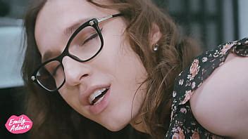 I Came So Hard Emily VS Fuckmachine XVIDEOS