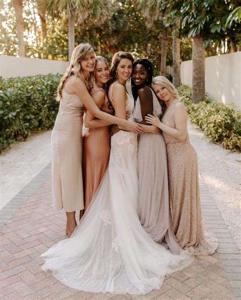 Dreamy Elopement Wedding Dress Ideas For Brides Stunning