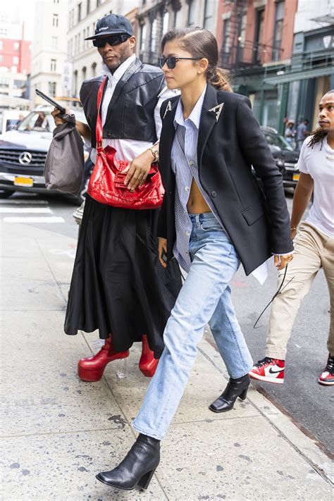 Zendaya Just Made Low Rise Jeans Look Chic For Fall Who What Wear