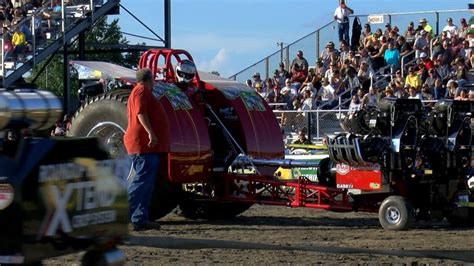 National Tractor Pull Championships Return To Bowling Green