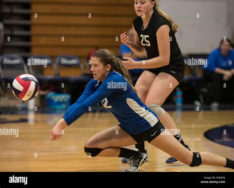 High school volleyball action with Eldorado High vs. Shasta High in Redding, California Stock ...