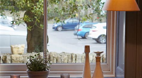 How to Make Your Windows Crystal Clear – Microfiber Magic