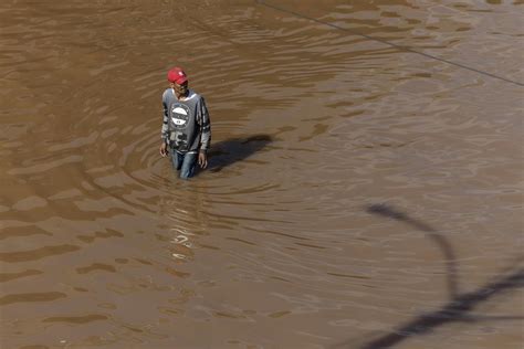 Suben A 84 Los Muertos Por Las Inundaciones En El Sur De Brasil