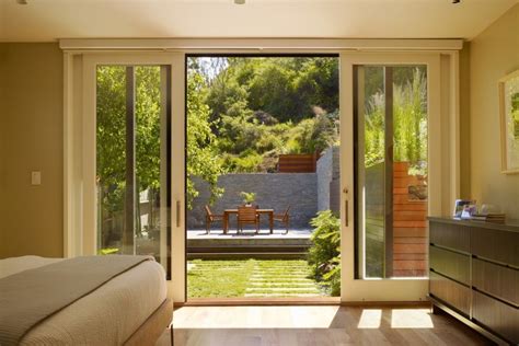 10 Contained Cosy And Private Gardens L Outdoor Inspiration Sliding