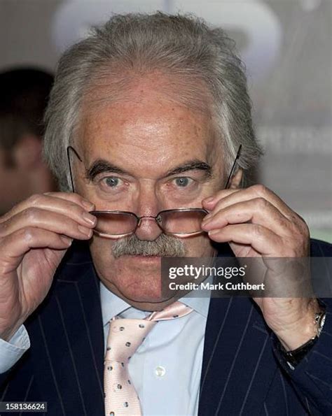 Des Lynam Photos and Premium High Res Pictures - Getty Images