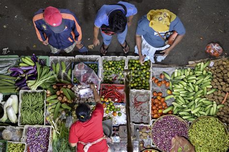 Pertumbuhan Ekonomi Indonesia Bangkit Antara Foto