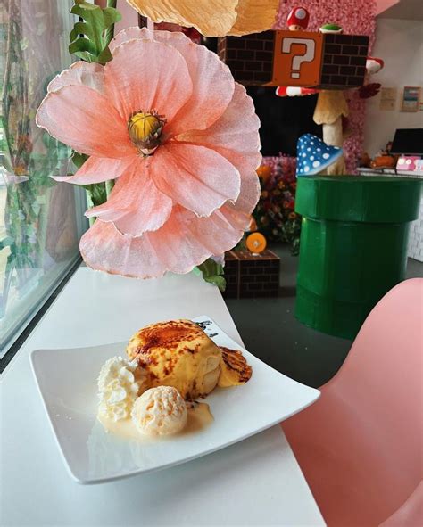 Try Souffle Pancakes & Boba Tea at Sweet Memes, a Pretty Pink Haven on South Congress