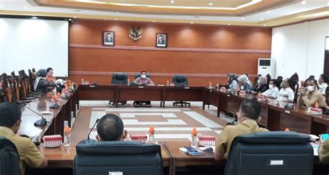 Rapat Bersama Eksekutif Ini Yang Dibahas Dprd Kapuas