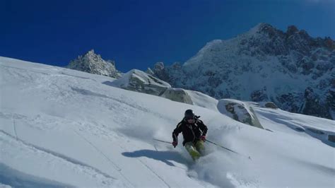 Off-piste ski tour in Vallée Blanche. 1-day trip. Certified guide