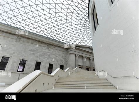 British Museum Domed Roof Construction Above The Great Court By