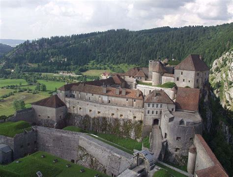 Visiter La Cluse Et Mijoux En 1 Jour