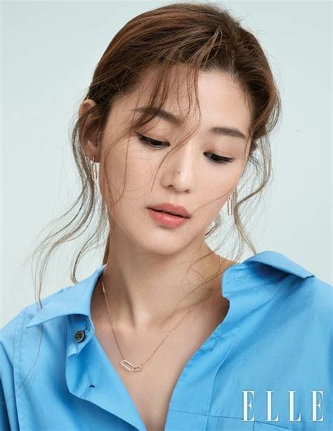 Jeon Ji Hyun For October 2018 Elle Couch Kimchi Jun Ji Hyun Jun Ji