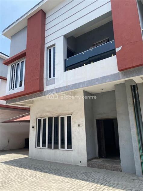 For Sale Spacious Bedrooms Duplex With Bq Vgc Lekki Lagos