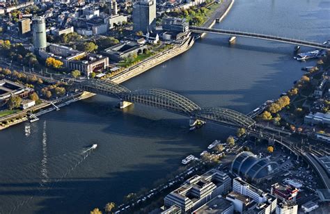 Hohenzollernbrücke Köln Ingenieurbau baukunst nrw