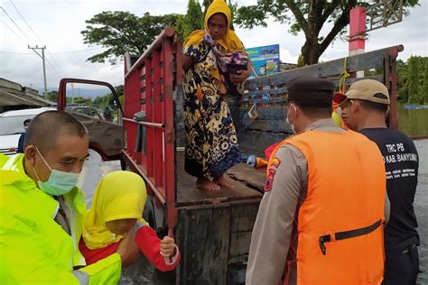 Foto 7 Desa Di Banyumas Dilanda Banjir Parah Ribuan Jiwa Terdampak