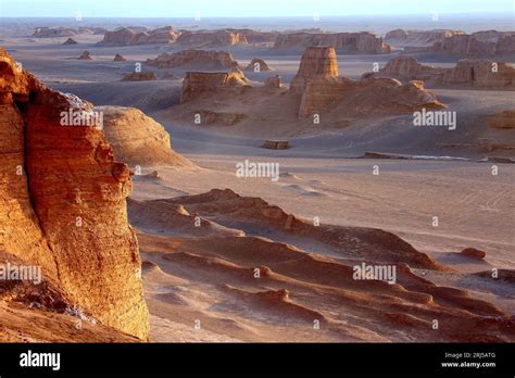 The Kaluts Region Of The Lut Desert The Hottest Place On Earth Iran