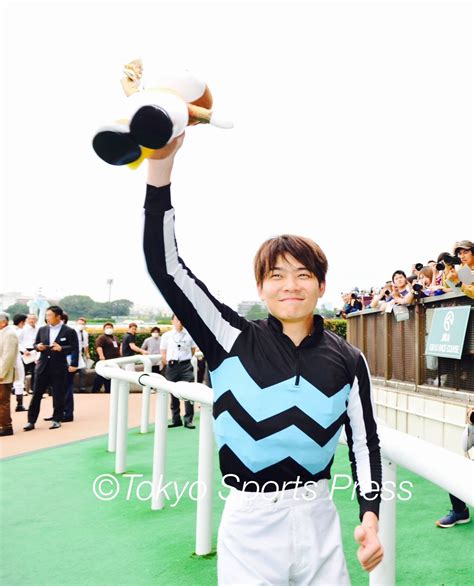 東スポ 写真部 On Twitter 【競馬】 2023年6月24日 競馬 レース 5r メイクデビュー東京（2歳新馬） 1着7番